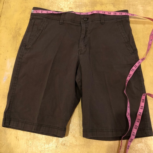 Bundle of 2 Size 34 Shorts 10 inch Inseam - Picture 16 of 16